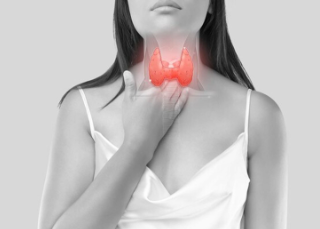 요오드 결핍 : 목이 붓고,체중 증가